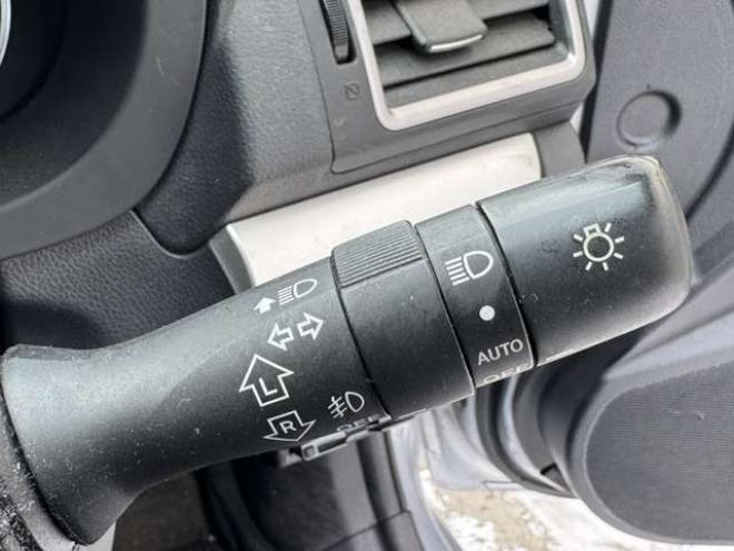 インプレッサスポーツ 2.0 i アイサイト 4WD　後期型　夏冬タイヤ　ナビ　TV　Bカメラ　Bluetooth 2000