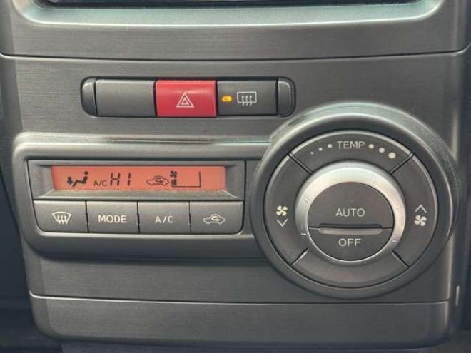 ピクシススペースカスタム X 4WD　夏冬タイヤ　ナビ　TV　HID　Bluetooth 660