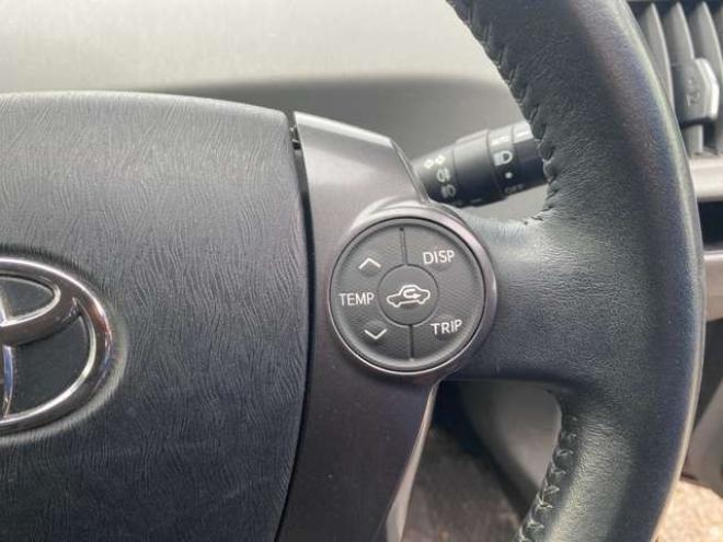 プリウスα1.8 G チューン ブラック　 2WD 1800