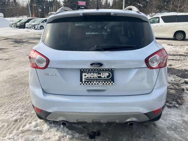 フォードクーガ タイタニアム 4WD　 2500