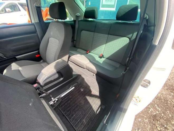 ニュービートルニュービートル　 正規輸入車 2WD 2000