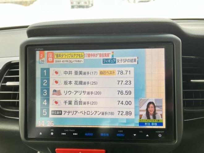 N-BOXカスタム　G SSパッケージ 4WD 660 5Dr