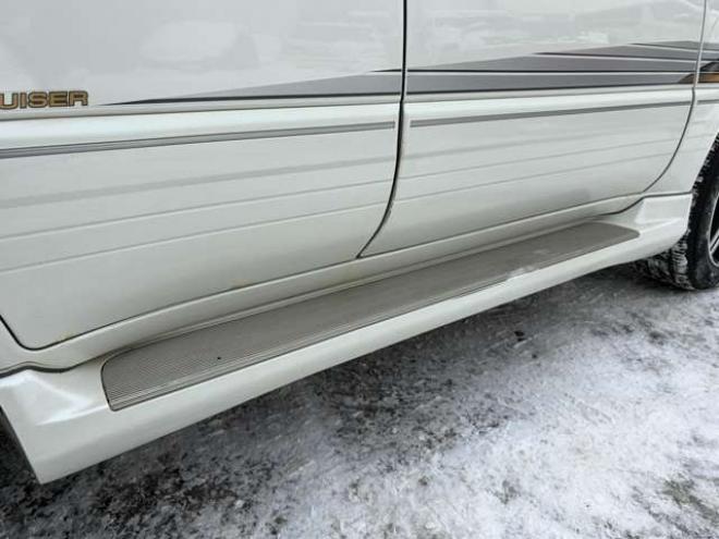 ランドクルーザー100 4.2 VXリミテッド Gセレクション ディーゼルターボ 4WD　ETC　パワステ　電動シート　クルーズコントロール　ABS　シートヒーター　パワーウィンドウ　キーレス　サンルーフ　アルミホイール 4200