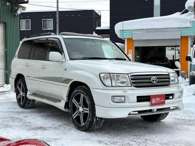 ランドクルーザー100 4.2 VXリミテッド Gセレクション ディーゼルターボ 4WD　ETC　パワステ　電動シート　クルーズコントロール　ABS　シートヒーター　パワーウィンドウ　キーレス　サンルーフ　アルミホイール 4200