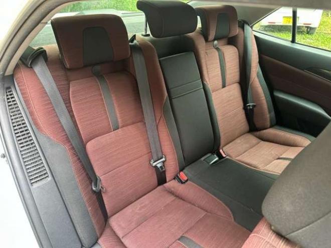 クラウンアスリート ハイブリッド 2.5 S Four 4WD　TVナビ/Bカメラ/クルコン/AW/PS/PW 2500