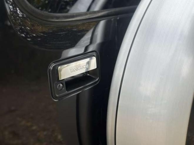 ジムニークロスアドベンチャー XC 4WD　ターボ　記録簿　社外マフラー　社外テール　社外バンパー　ETC　パワステ　パワーウィンドウ　社外ナビ　社外アルミ　ABS　キーレスエントリー 660