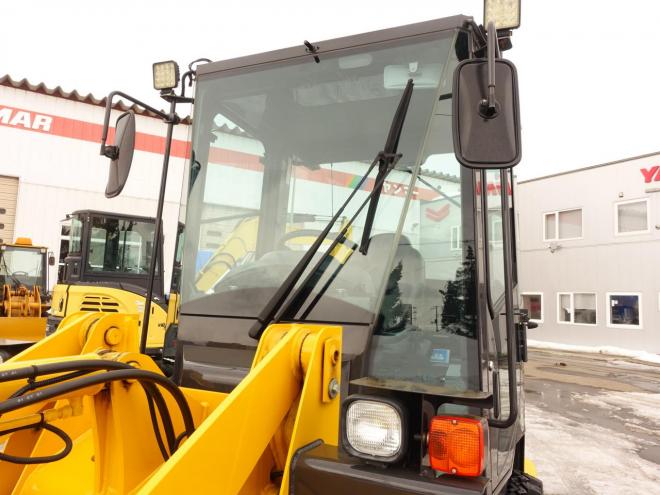 ホイールローダ日立 ZW30-5B  バケット容量0.4m3