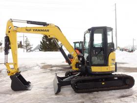 バックホー　ヤンマー　VIO55-6A　バケット容量0.20m3