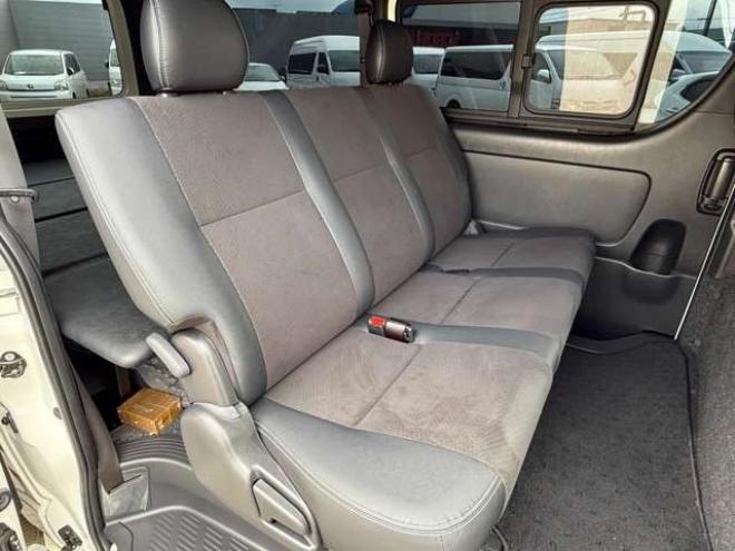 ハイエースバン2.8 スーパーGL ダークプライムII ロングボディ ディーゼルターボ 4WD　寒冷地仕様 ワンオーナー パノラミックビューモニター デジタルインナーミラー 415COBRA CL-3フロントリップ CL-2サイドステップ　CL-ステップリアバンパー　ステージ2　バッドラッカー18インチアルミ　トーヨーH30 2800