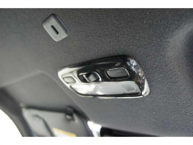 ハイエースバン2.8 スーパーGL ダークプライムII ロングボディ ディーゼルターボ 4WD　ESSEXカスタム　FリップスポイラーVer.4　サイドライナー　クワトロリアバンパー　プログレスIバッドパネル　17インチELホイール　ヨコハマPARADA　415COBRAフラットキット 2800