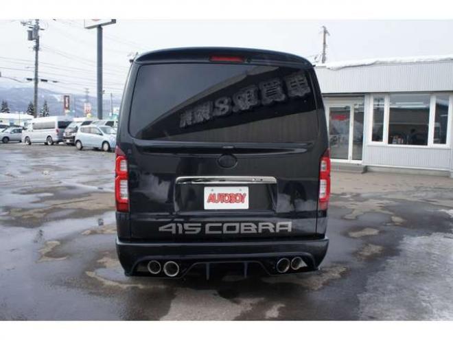 レジアスエース2.8 スーパーGL ダークプライム ロングボディ ディーゼルターボ 4WD　415COBRAオフィシャルコンプリート　ファントムヘッドライトシステム&新作HP-6　18インチホイール&フェイスリフトキット&フルエアロ&フローティングリップ&ローフォルムフェンダー　玄武2インチダウンブロック 2800