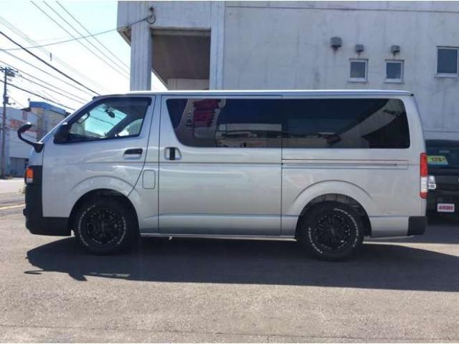 ハイエースバン3.0 スーパーGL ロング ディーゼルターボ 4WD　リアヒーター&クーラー　キーレス　ETC　電動格納ミラー　デュアルエアコン　ベッドキッド　フロントフォグランプ　clarionSDナビ(NXL13)　AUX　Bluetooth　USB　16インチAW 3000