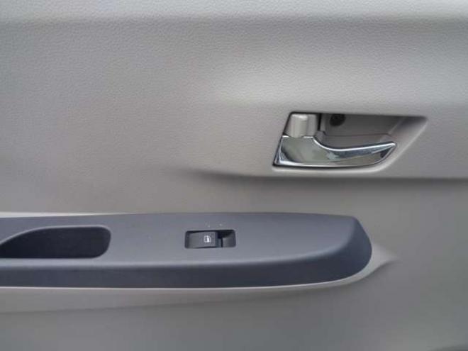 プレオプラス LA 4WD　ワンオーナー　キーレス　純正CDオーディオ　CVT　アイドリングストップ 660