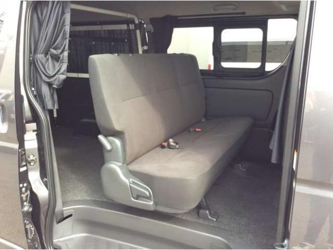 ハイエースバン2.8 スーパーGL ロング ディーゼルターボ 4WD　リアヒーター&クーラー　プッシュスタート　スマキー　ステアリングスイッチ　オートハイビーム　パノラミックビューモニター　純正ナビ　フルセグTV　ドラレコ　ETC　インナーミラー　横滑り防止　フロントフォグ 2800