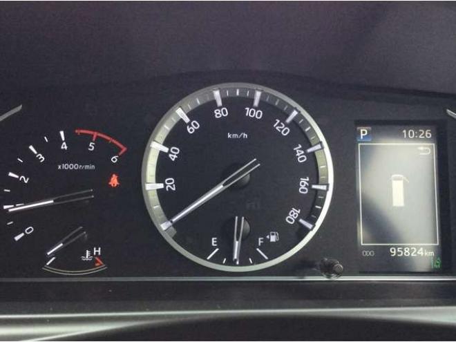 ハイエースバン2.8 スーパーGL ロング ディーゼルターボ 4WD　リアヒーター&クーラー　プッシュスタート　スマキー　ステアリングスイッチ　オートハイビーム　パノラミックビューモニター　純正ナビ　フルセグTV　ドラレコ　ETC　インナーミラー　横滑り防止　フロントフォグ 2800