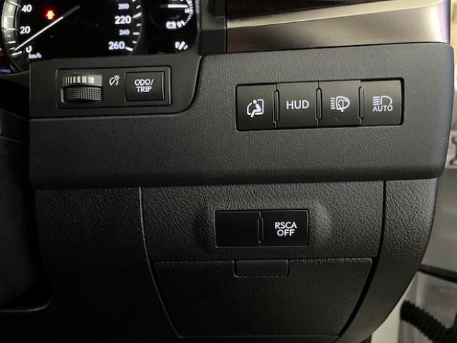レクサスＬＸ５７０　本州仕入　寒冷地仕様　禁煙車　リアエンターテイメント　純正２１インチＡＷ　社外１８ＡＷ＋スタッドレスタイヤ付　ヘッドアップディスプレイ　全方位パノラミックモニター　ＣＯＯＬＢＯＸ　前後ドラレコ　ＥＴＣ 4WD 5700 5Dr