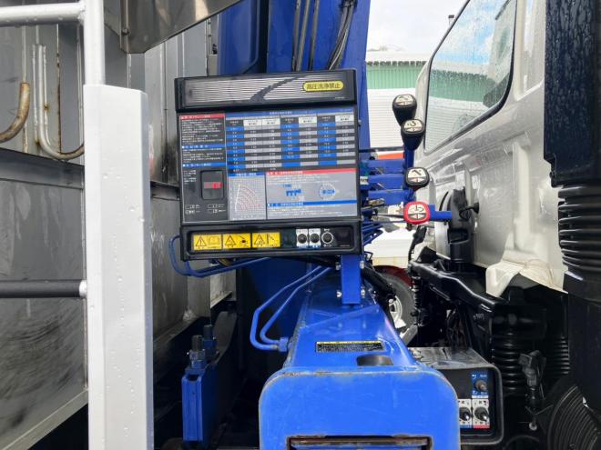 レンジャープロ中古　大型　ワイド5段ラジコンクレーン　6400kg