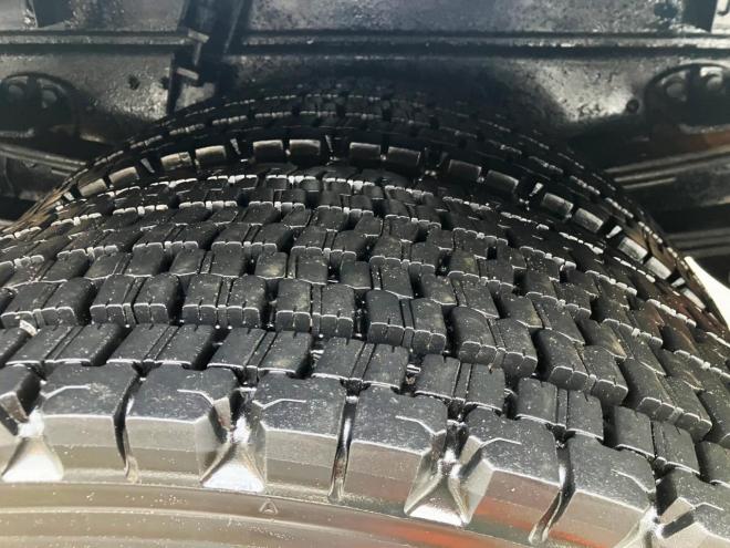 レンジャープロ中古　大型　ワイド5段ラジコンクレーン　6400kg