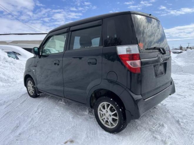 ゼストD 4WD 660 5Dr