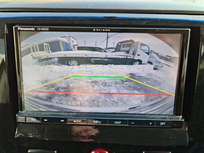 デリカD:5　Gパワーパッケージ 　両側パワースライドドア　エンジンスターター　パナソニックストラーダナビ・TV・バックカメラ　スマートキー　ビルトインETC　パドルシフト　オートライト機能　ウィンカーミラー　HID　LEDフォグランプ　クルーズコントロール　タイミングチェーン　4WD 2400 5Dr