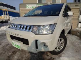 デリカ　D:5　Gパワーパッケージ 　両側パワースライドドア　エンジンスターター　パナソニックストラーダナビ・TV・バックカメラ　スマートキー　ビルトインETC　パドルシフト　オートライト機能　ウィンカーミラー　HID　LEDフォグランプ　クルーズコントロール　タイミングチェーン　4WD 2400 5Dr