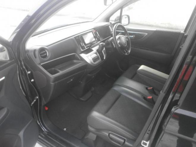 N-WGNカスタムGターボパッケージ４WD 660 5Dr