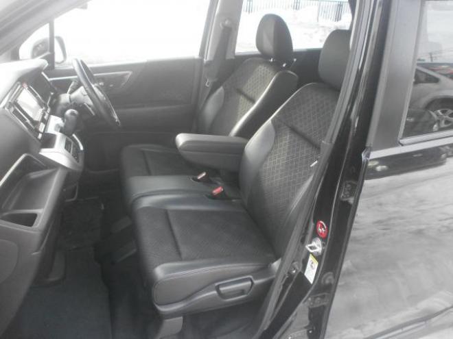 N-WGNカスタムGターボパッケージ４WD 660 5Dr