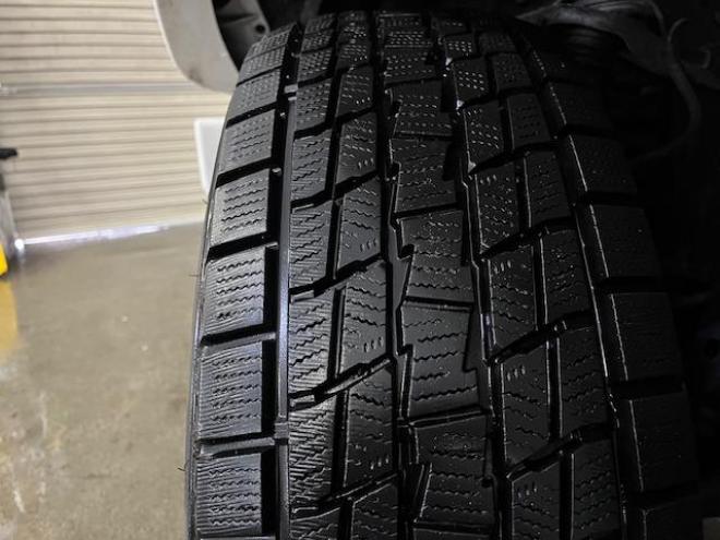 FJクルーザーオフロードパッケージ　禁煙車　リアデフロック　クロールコントロール　アクティブトラクションコントロール　ＭＫＷ２０インチＡＷ　社外１７ＡＷ＋スタッドレスタイヤ付　ブラックレザーシートカバー　コーナーセンサー　ヒッチメンバー 4WD 4000 3Dr