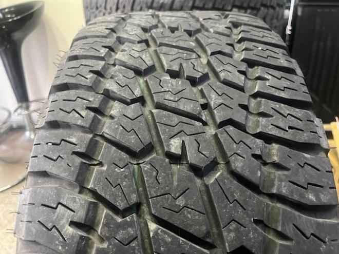 FJクルーザーオフロードパッケージ　禁煙車　リアデフロック　クロールコントロール　アクティブトラクションコントロール　ＭＫＷ２０インチＡＷ　社外１７ＡＷ＋スタッドレスタイヤ付　ブラックレザーシートカバー　コーナーセンサー　ヒッチメンバー 4WD 4000 3Dr