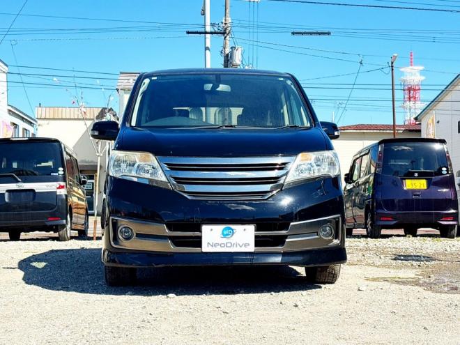 セレナ2.0ライダー 4WD　ローンが不安な方＜優遇ローン＞1年保証　寒冷地仕様　純正ナビ 