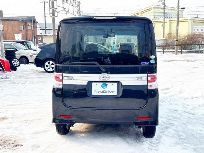 セレナ2.0ライダー 4WD　ローンが不安な方＜優遇ローン＞1年保証　寒冷地仕様　純正ナビ 