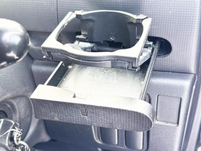 セレナ2.0ライダー 4WD　ローンが不安な方＜優遇ローン＞1年保証　寒冷地仕様　純正ナビ 