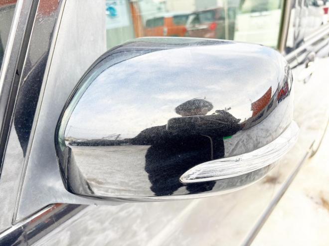 セレナ2.0ライダー 4WD　ローンが不安な方＜優遇ローン＞1年保証　寒冷地仕様　純正ナビ 