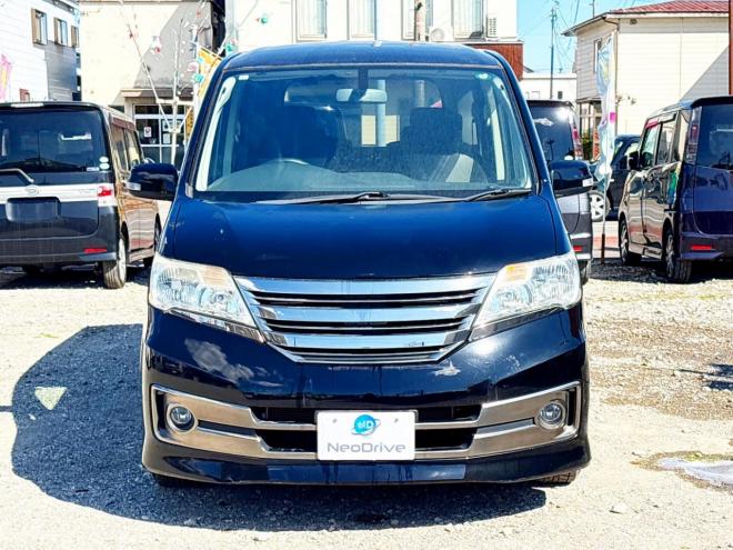 セレナ2.0ライダー 4WD　ローンが不安な方＜優遇ローン＞1年保証　寒冷地仕様　純正ナビ 