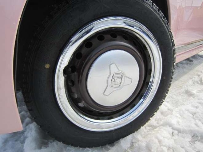 N-ONEG SSブラウンスタイルパッケージ 4WD　2トーンルーフ シートヒーター スマートキ エンスタ  ドアバイザー 社外ナビ&フルセグTV Bカメラ 夏タイヤ+アルミセット積込み 1年間走行無制限保証付 660