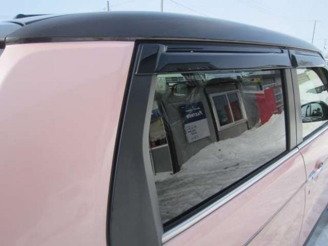 N-ONEG SSブラウンスタイルパッケージ 4WD　2トーンルーフ シートヒーター スマートキ エンスタ  ドアバイザー 社外ナビ&フルセグTV Bカメラ 夏タイヤ+アルミセット積込み 1年間走行無制限保証付 660