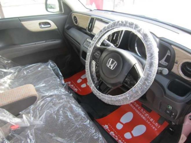 N-ONEG SSブラウンスタイルパッケージ 4WD　2トーンルーフ シートヒーター スマートキ エンスタ  ドアバイザー 社外ナビ&フルセグTV Bカメラ 夏タイヤ+アルミセット積込み 1年間走行無制限保証付 660