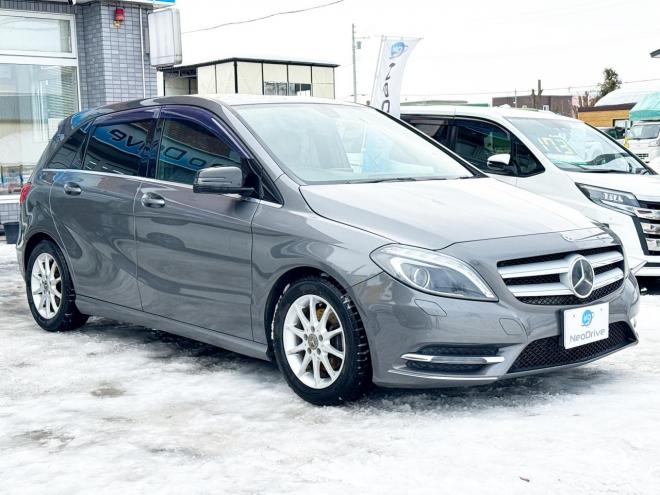 ベンツB180 ローンが不安な方＜優遇ローン＞ユーザー買取車　ターボ車　純正マルチナビ　フルセグTV　バックカメラ 1600 5Dr