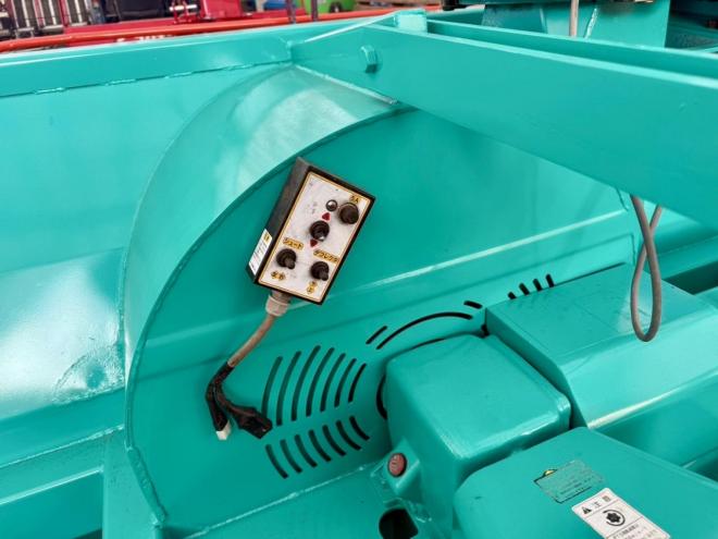 除雪機タカキタ スノーブロワー SB2570E 2.5m 全塗装整備済