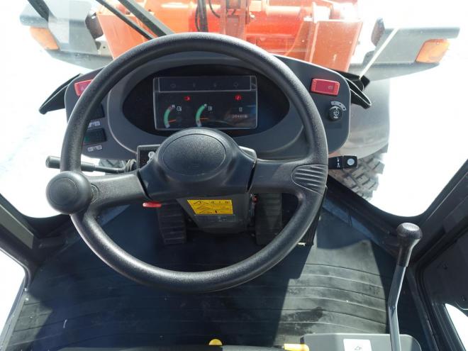 ホイールローダ日立 ZW30  バケット容量0.4m3 