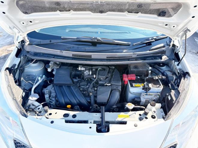 ノート1.2X FOUR 4WD ローンが不安な方＜優遇ローン＞本州仕入 寒冷地仕様 純正SDナビ　フルセグTV　衝突軽減ブレーキシステム スマートキー　バックカメラ 4WD 1200 5Dr