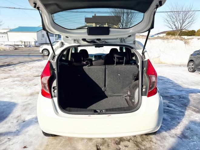 ノート1.2X FOUR 4WD ローンが不安な方＜優遇ローン＞本州仕入 寒冷地仕様 純正SDナビ　フルセグTV　衝突軽減ブレーキシステム スマートキー　バックカメラ 4WD 1200 5Dr