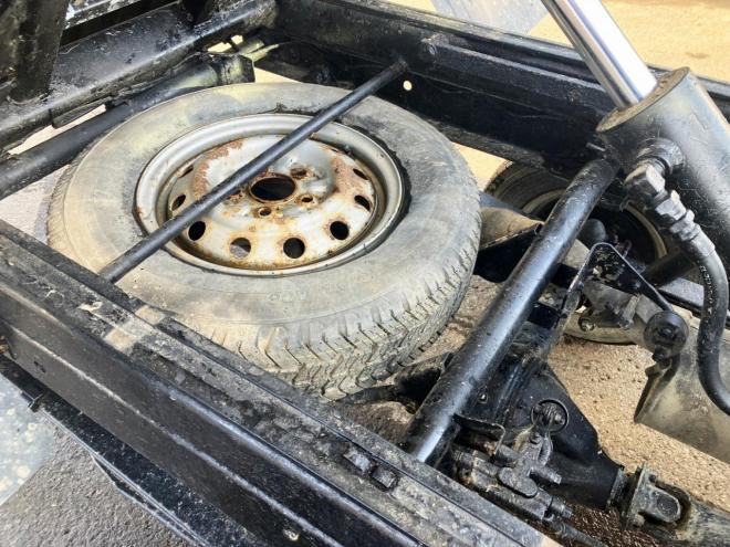 ボンゴトラック中古　ダンプ　4WD