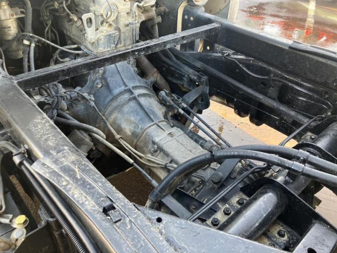 ボンゴトラック中古　ダンプ　4WD