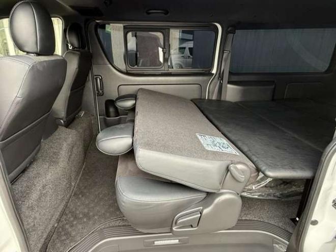 ハイエースバン2.8 スーパーGL ダークプライムII ロングボディ ディーゼルターボ 4WD　寒冷地仕様 ワンオーナー パノラミックビューモニター デジタルインナーミラー 415COBRA CL-3フロントリップ CL-2サイドステップ　CL-ステップリアバンパー　ステージ2　バッドラッカー18インチアルミ　トーヨーH30 2800