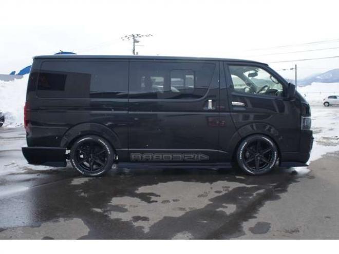 レジアスエース2.8 スーパーGL ダークプライム ロングボディ ディーゼルターボ 4WD　415COBRAオフィシャルコンプリート　ファントムヘッドライトシステム&新作HP-6　18インチホイール&フェイスリフトキット&フルエアロ&フローティングリップ&ローフォルムフェンダー　玄武2インチダウンブロック 2800