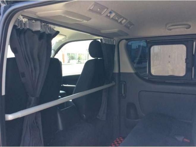 ハイエースバン2.8 スーパーGL ロング ディーゼルターボ 4WD　寒冷地仕様　リアヒーター&リアクーラー　プッシュスタート　スマートキー　ステアリングスイッチ　ベッドキッド　LEDヘッドライト　ドライブレコーダー　メモリナビ　ワンセグTV　バックカメラ　電動格納ミラー 2800