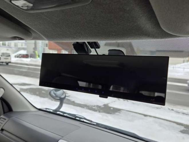 ハイエース2.7 GL ロング ミドルルーフ 4WD　寒冷地仕様　10人乗り　リアヒーター&クーラー　プッシュスタート　スマートキー　横滑り防止　オートライト　バックカメラ　純正ナビ　ワンセグTV　Bluetooth　CD/DVD　FM/AM　電動格納ミラー　ETC 2700