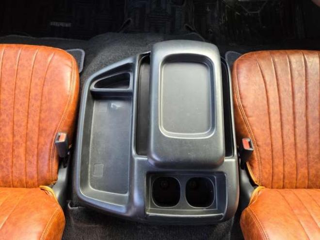 ハイエースバン2.8 DX ワイド スーパーロング ハイルーフ GLパッケージ ディーゼルターボ 4WD　COBRA丸目ヘッドライトKIT　SAFARIフロントスポイラー　リアヒーター&クーラー　キーレス　純正ナビ　ワンセグTV　Bカメラ　オートマチックハイビーム　横滑り防止　車線逸脱　衝突被害軽減　ETC　電動格納ミラー 2800