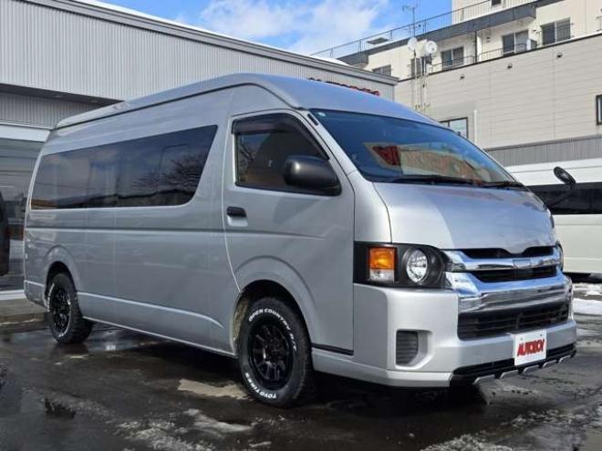 ハイエースバン2.8 DX ワイド スーパーロング ハイルーフ GLパッケージ ディーゼルターボ 4WD　COBRA丸目ヘッドライトKIT　SAFARIフロントスポイラー　リアヒーター&クーラー　キーレス　純正ナビ　ワンセグTV　Bカメラ　オートマチックハイビーム　横滑り防止　車線逸脱　衝突被害軽減　ETC　電動格納ミラー 2800